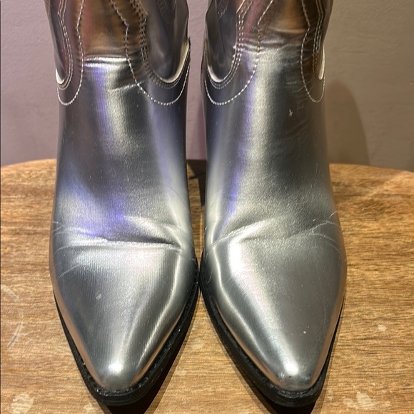 Silver Western-Style Women's Boots - Picture 5 of 6